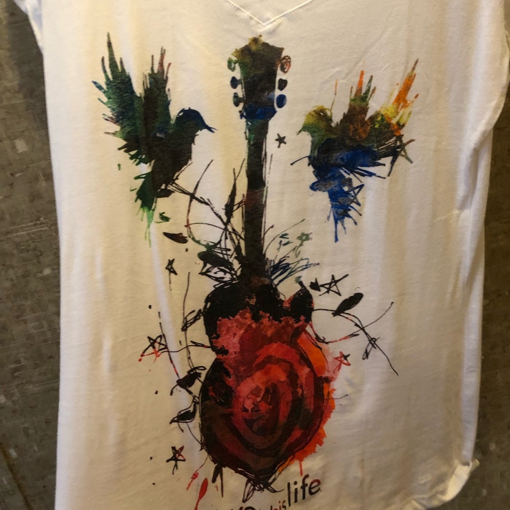 Love This Life graphic tee size XL